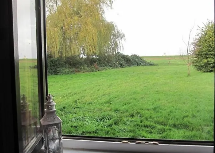 Grosses In Mueggendorf Mit Garten By Interhome